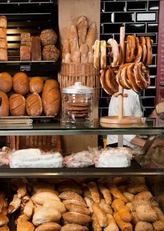 Chocolate & Bakery