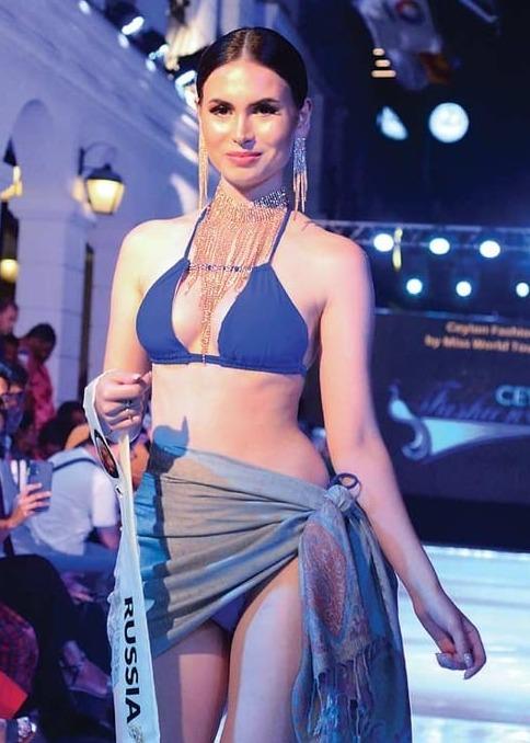 Delhi International Fashion Week Banner